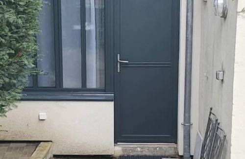 Les Lilas Apartamento | Petit Loft Avec Terrasse Arborée au Lilas