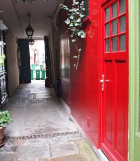 Quartier Sainte-Avoye Apartamento | Petit Paris - Oasis in Marais