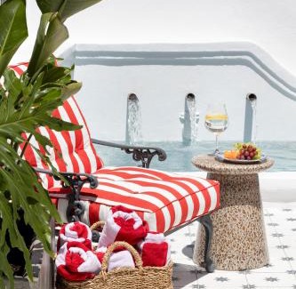 Sea Point Hotel | Petit Pineapple House