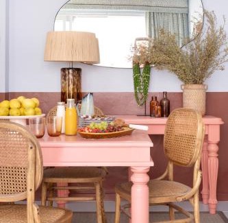 Sea Point Hotel | Petit Pineapple House