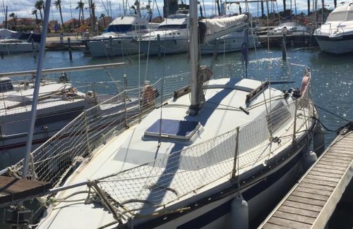 Le Barcares Alquiler De Eote | Petit voilier à quai Port Barcares
