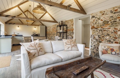 East Dereham Villa | Petite Barn - Dos Habitaciones Villa, Capacidad 4