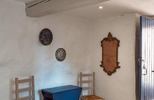 Verzeille Casa | Petite home in peaceful village, near Carcassonne.