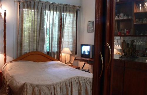 Civil Lines Cama Y Desayuno | Petite Homestays