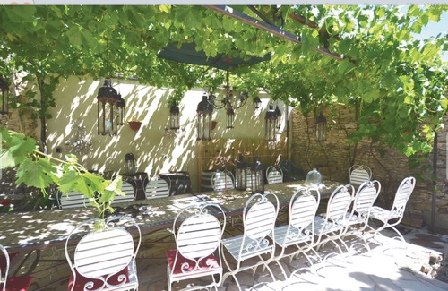 Saint-Maximin Casa | Petite Maison casa de piedra del siglo 18 en un pueblo típico provenzal
