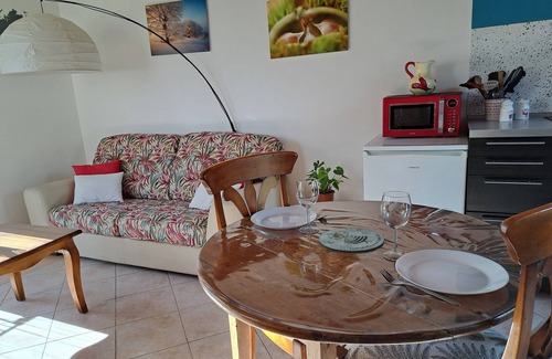 Cadenet Casa | Petite Maison Avec Jardin sud Luberon