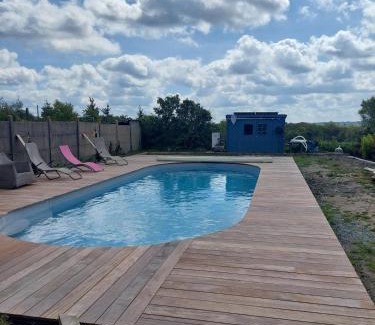 Erquy Casa | Petite maison bretonne 2 personnes accès piscine