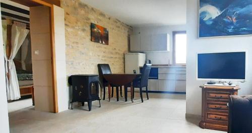 Voulaines-les-Templiers Casa | Petite maison d'art et d'hôtes