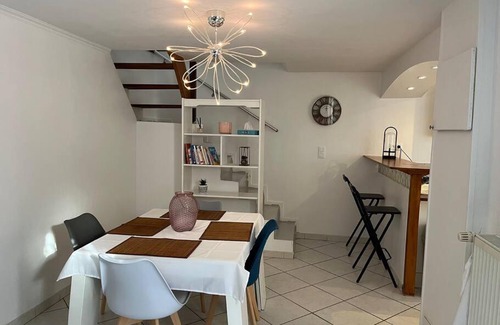 Brie-Comte-Robert Casa | Petite maison de ville au calme