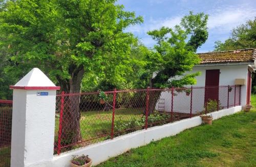 Villefranque Cama Y Desayuno | Petite maison dans les bois