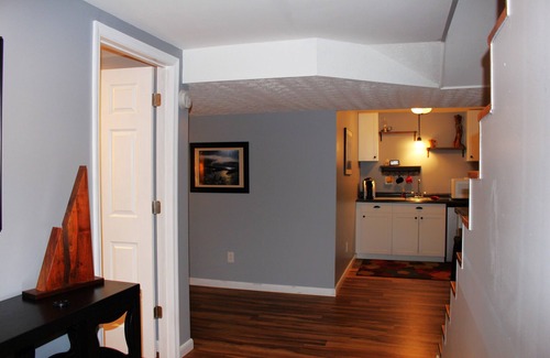 Englewood Apartamento | Petite Retreat with Kitchenette and Private Entrance