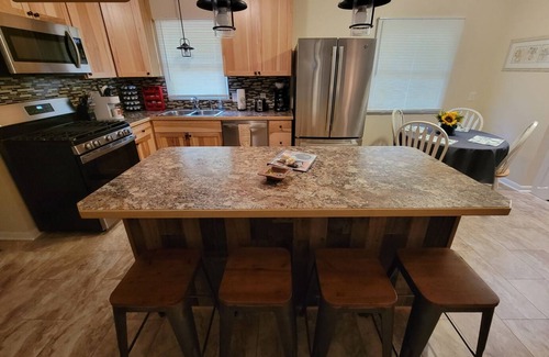 Petoskey Casa | Petoskey's " Stay while you Play"