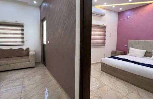 Amman Apartamento | Petra Heaven Boutique - Superior King Room with Balcony