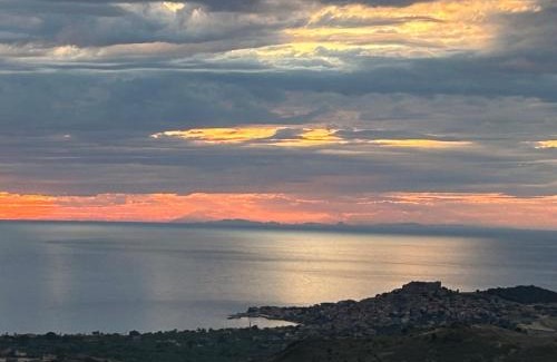 Vafios Apartamento | Petrino view at vafios