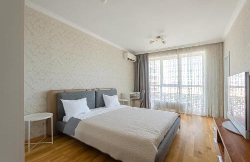 Solomjanskyj Apartamento | Petrovdom Apartments 18-90Б in RC Kvartet, Vasyl Lypkivskyi Street 16B