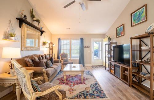 Silver Lake Casa | Pets Allowed 20 minutes from the beach