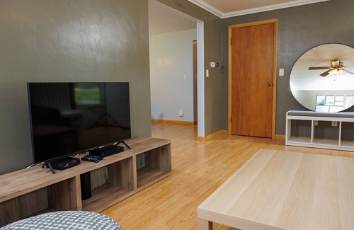 Algoma Cabina | Pets Allowed, Lake MI Fishing, Door Cty Access - Catch and Relax