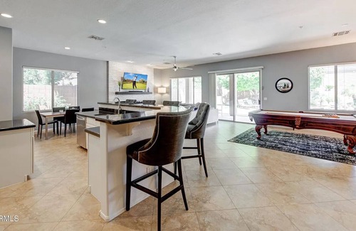 McDowell Mountain Ranch Casa | Pets Welcome Here! + Pool + Mountains + Pool Table + Ping Pong + More!