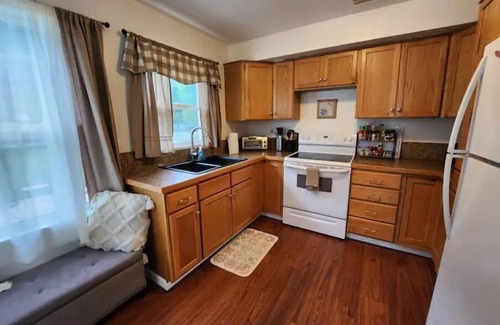 Osburn Casa | Pets Welcome! On the Trail!