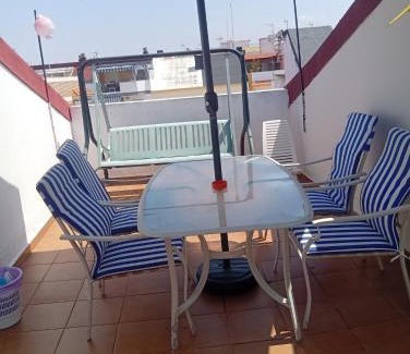Punta Umbria Apartamento | Pez centrico y playa 1 dormitorio y sofá cama