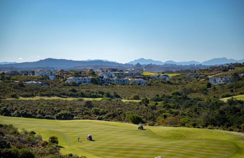 Knysna Casa | Pezula Eleventh Hole Luxury