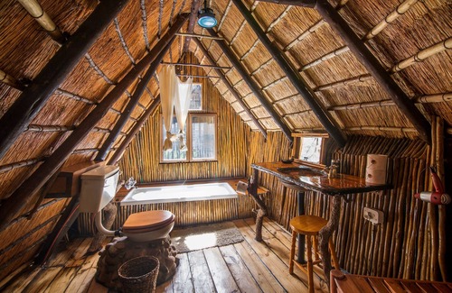 Thorny Bush Game Reserve Casa | Pezulu Tree House Lodge