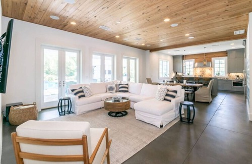 Palm Valley Casa | PGA Players Championship Haven