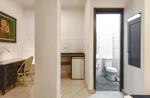 Gascue Hotel | PH 19 Guesthouse Hotel in Gazcue