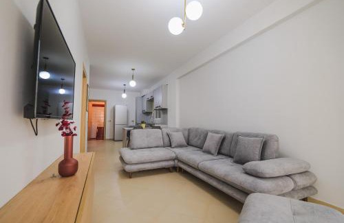 Qender Apartamento | Phaedra's Apartment