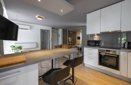 Vouliagmeni Apartamento | Phaedrus Living Luxury Flat Vouliagmeni