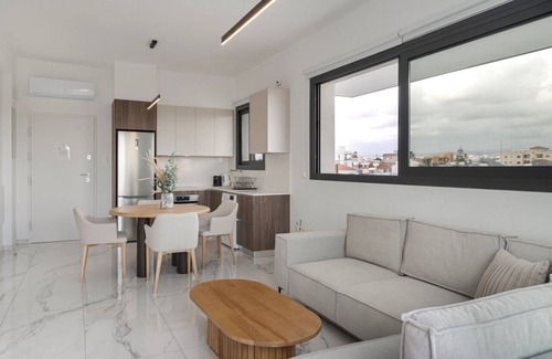 Kato Polemidia Apartamento | Phaedrus Living: Limassol Opalia Residences Beryl