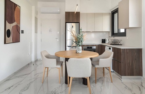 Kato Polemidia Apartamento | Phaedrus Living: Limassol Opalia Residences Beryl