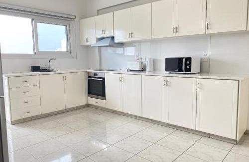 Limassol Apartamento | Phaedrus Living Down Town Flat Nestoras 301