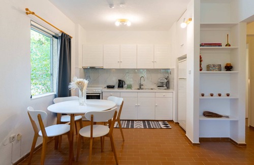 Saronida Apartamento | Phaedrus Living Saronida Seaside Flat