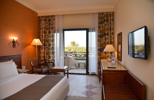 Village Road Complejo | Pharaoh Azur Resort