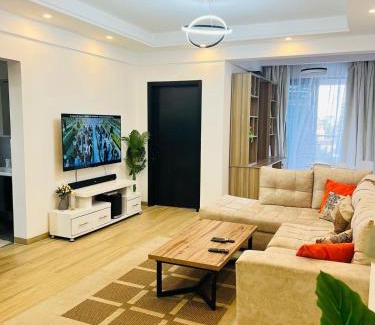 Thompson Estate Apartamento | Phares 1BR, Marina Bay Square, Sports Road, Westlands