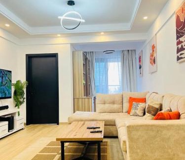 Thompson Estate Apartamento | Phares 1BR, Marina Bay Square, Sports Road, Westlands