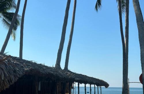East Ham Tien Beach Hotel | Pharos Guesthouse