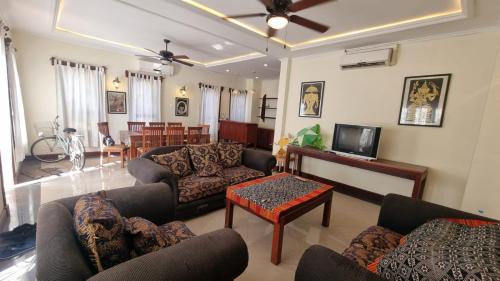 Luang Prabang Villa | Phasouk Viengmai Villa