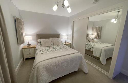 Almondbury Casa | Pheasants Crossing - luxurious and cozy cottage in peaceful rural location