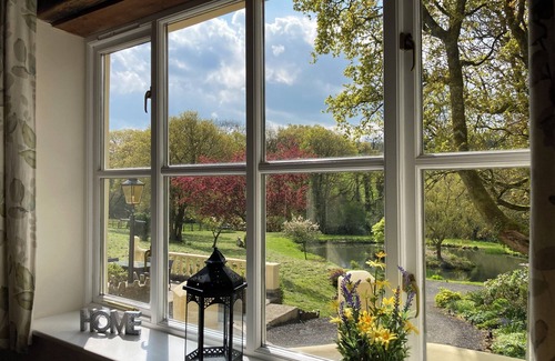 Broadwoodkelly Cabaña | Pheasants Roost With Indoor Heated Pool, Cottage In Devon