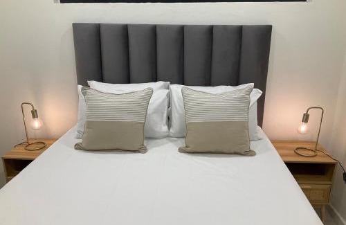 Greater Johannesburg Metropolitan Area Apartamento | PheloSkye, 13km from OR Tambo In