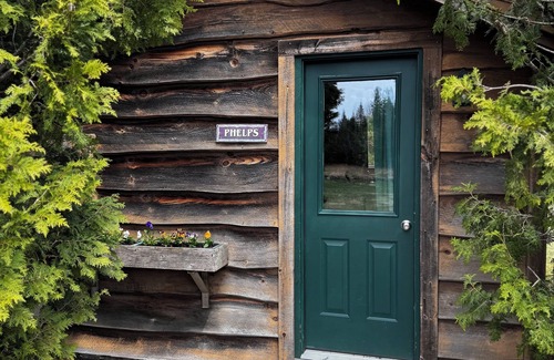 Lake Placid Casa | Phelps Adirondack Hiker Cabin