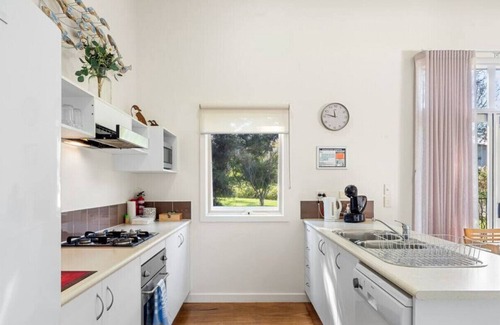 Cowes Villa | Phillip Island Ramada Villa 236