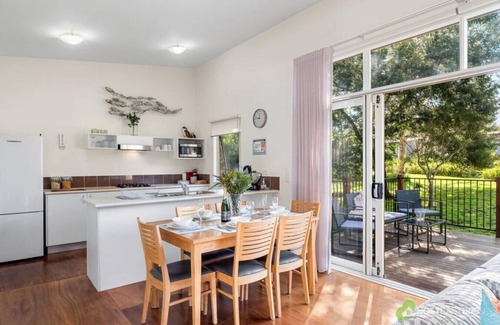 Cowes Villa | Phillip Island Ramada Villa 236