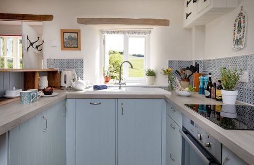 Honiton Cabaña | Phillishayes Cottage is nestled in the heart of the Blackdown Hills