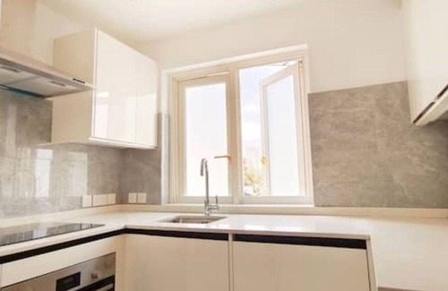 Carshalton Central Apartamento | Phlox Garden Flat 3