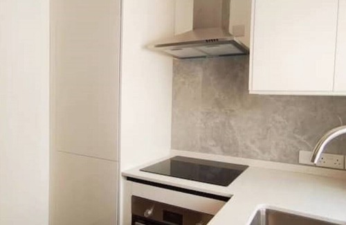 Carshalton Central Apartamento | Phlox Garden Flat 4