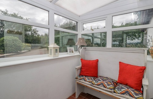 Ross-on-Wye Cabaña | PHOCLE RIDGE, pet friendly, with hot tub in Ross-On-Wye