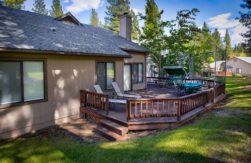 Plumas Eureka Estates Casa | Phoebe`s Nest - 131 Cottonwood Drive